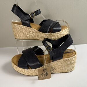 Born Moriah Sandals Women's 9 Black Leather Ankle Strap Wedge Heel BR0057903